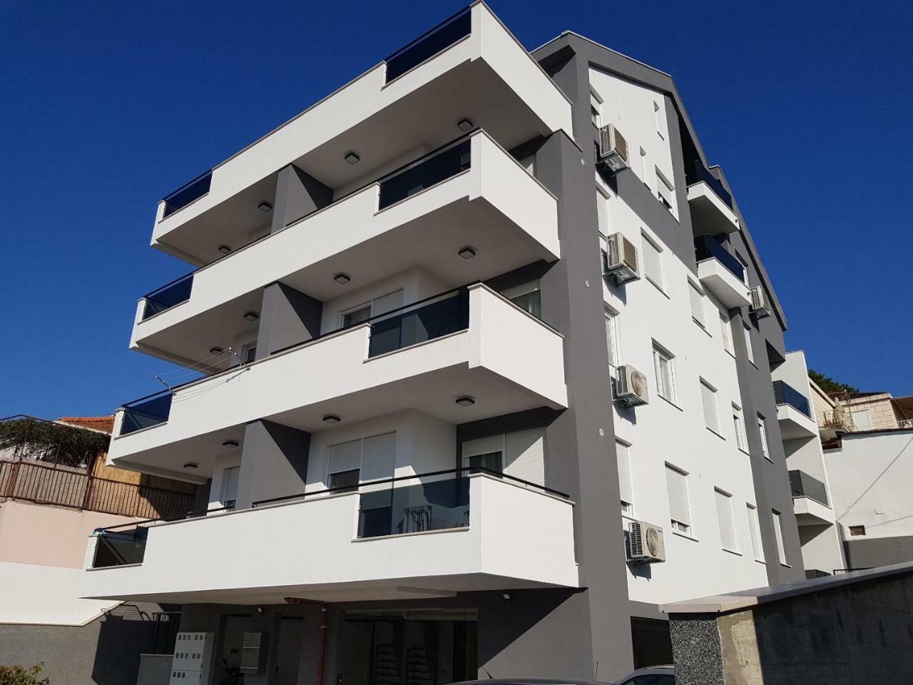 Mala Apartman